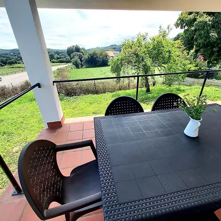 Completo De 3 Playa Noja A 3km Holiday home Arnuero
