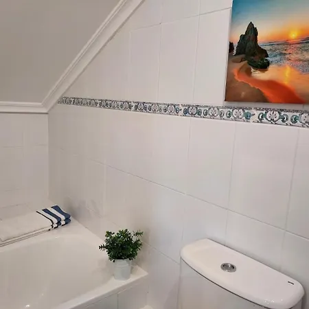 Playa De Noja A 3k Arnuero