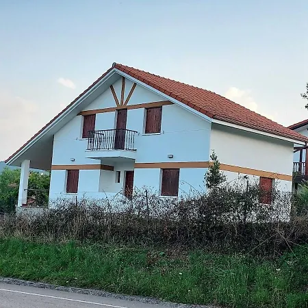 Holiday home Playa De Noja A 3k